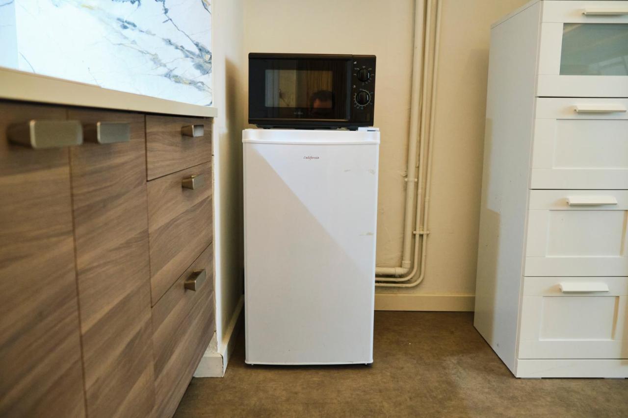 Suite Hanoi Villeurbanne Bagian luar foto